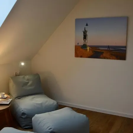 Am Kutterhafen 26a - Haus Nordseebrise *